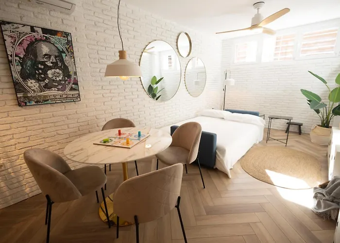 Apartamento Agreda Diseno Y Playa Málaga